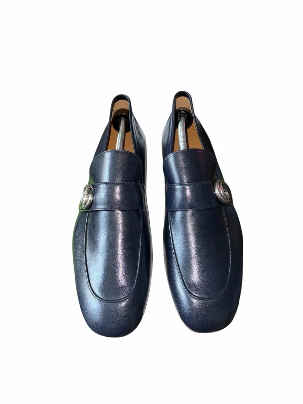 Gucci elegant dark